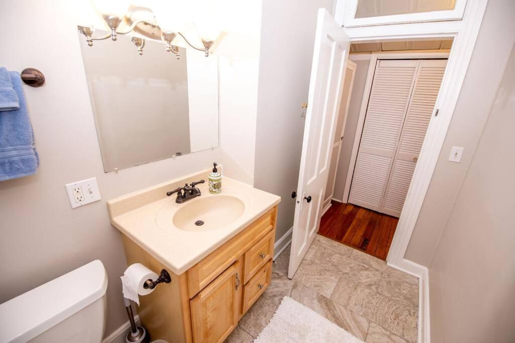 King George Downtown Annapolis Getaway Apartment Exterior photo